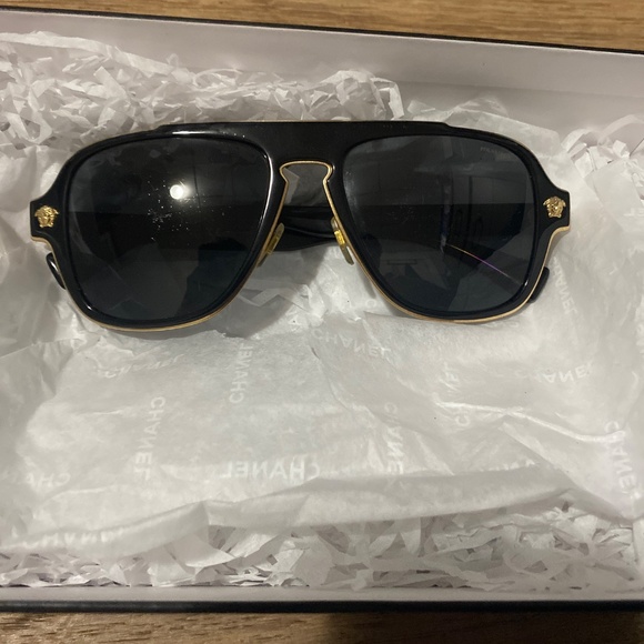VERSACE polarized AUTHENTIC mod.2199 sunglasses unisex black w gold designer - Picture 16 of 17